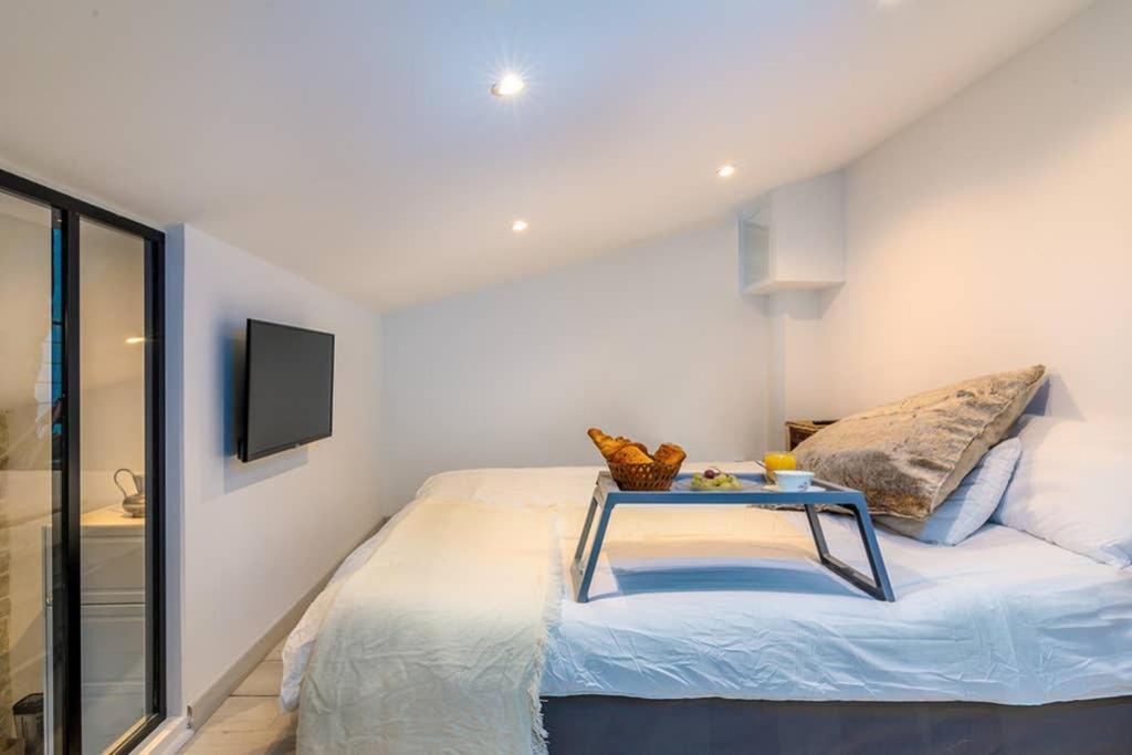 קאן Penthouse Loft 5Min Palais Des Festivals And Beach Terrace View On Castle מראה חיצוני תמונה