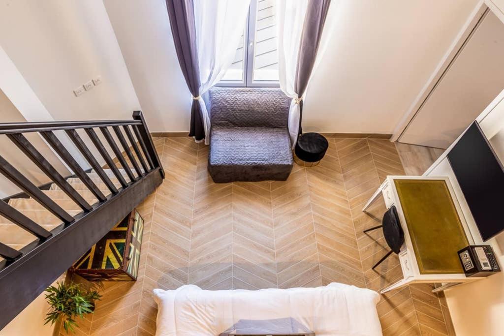 קאן Penthouse Loft 5Min Palais Des Festivals And Beach Terrace View On Castle מראה חיצוני תמונה