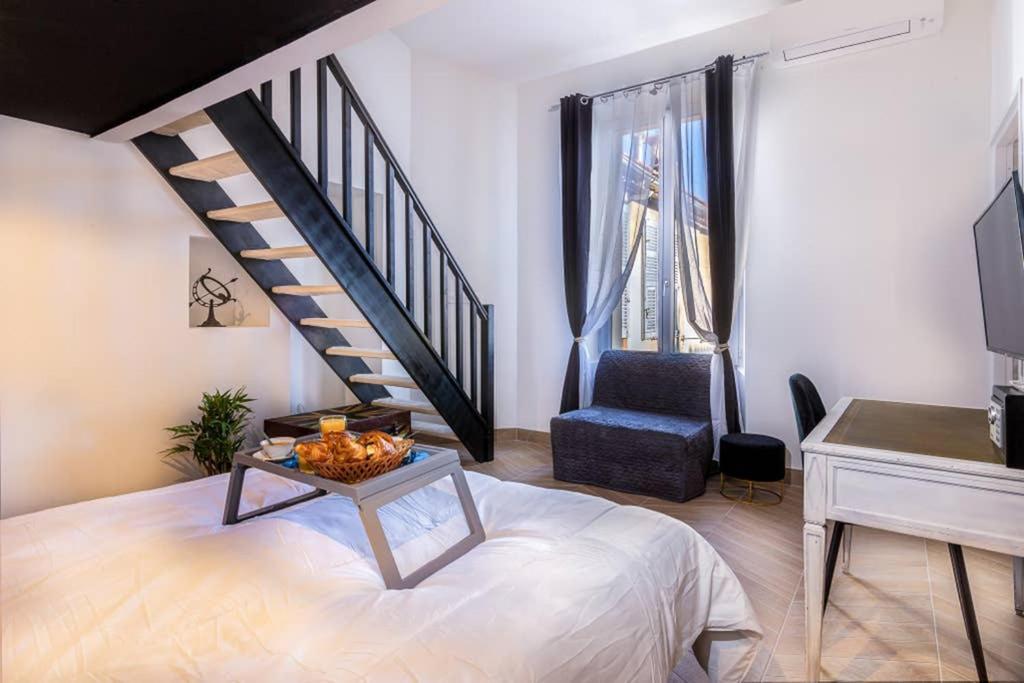 קאן Penthouse Loft 5Min Palais Des Festivals And Beach Terrace View On Castle מראה חיצוני תמונה