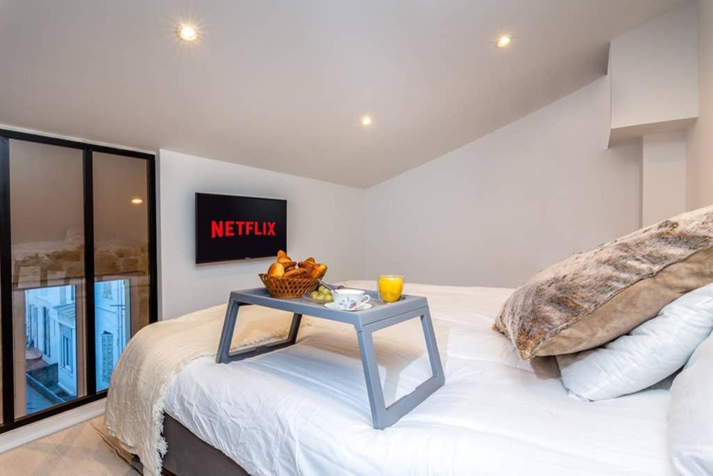 קאן Penthouse Loft 5Min Palais Des Festivals And Beach Terrace View On Castle מראה חיצוני תמונה